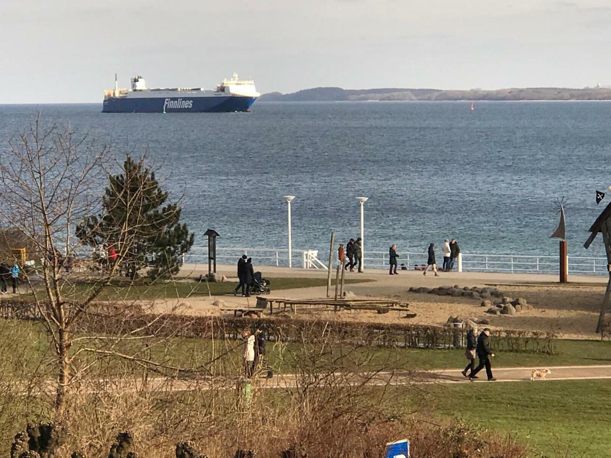 Seaside Mit Ostseeblick Любек Екстериор снимка