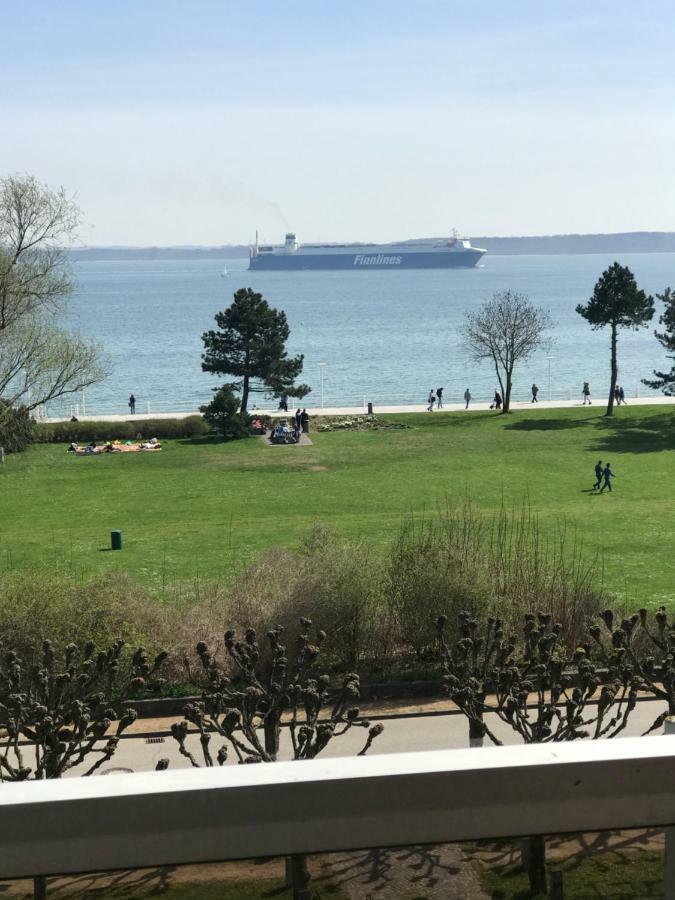 Seaside Mit Ostseeblick Любек Екстериор снимка